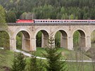 Fleischmann (Adlitzgraben) viadukt dosahuje délky 151 metr.