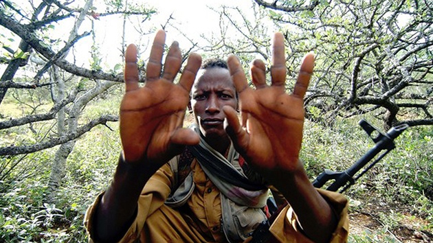 Snímek váleného fotografa Jonathana Alpeyrie z Ogadenu (ást Somálska), íjen