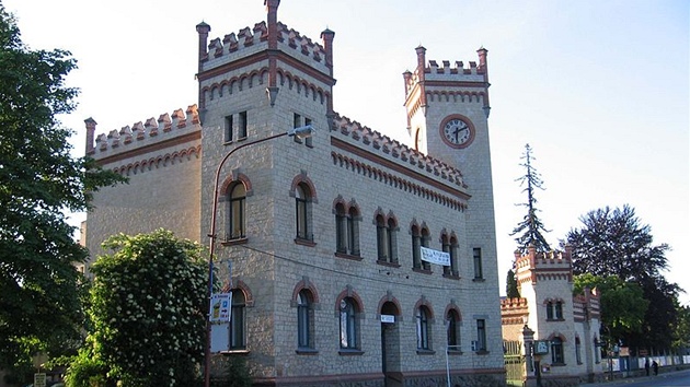 Firma Hydraulické stroje a za�ízení zatím sídlí v pronajatých prostorách...