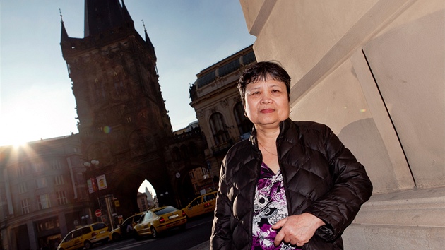 Filipínka Teodora Alonzo Kuchaová, která v esku ije od roku 1996. (22.