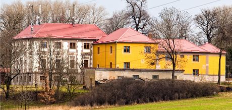Zámeek v Tuchlov nedaleko Teplic, ve kterém sídlí dtský domov.
