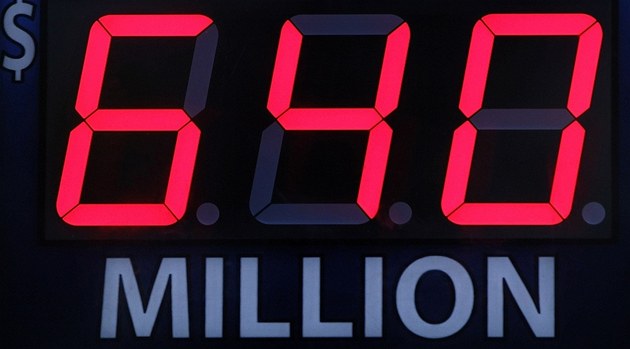 JACKPOT PADL. V americké loterii Mega Millions padl nejvy��í jackpot v historii