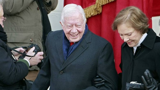 Bývalý prezident Jimmy Carter s manelkou Rosalynn na inauguraci Baracka Obamy.