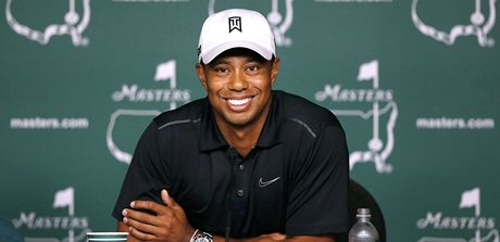 Záivý úsmv a dobrá nálada. Tiger Woods - jeden z favorit na vítzství v 76.