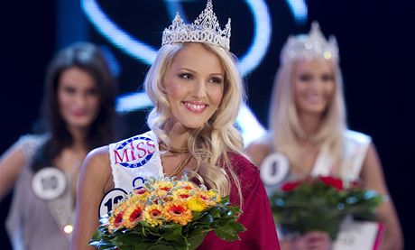 esk Miss World Linda Bartoov 