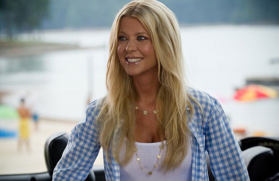 Krásná Tara Reid hraje Vicky.