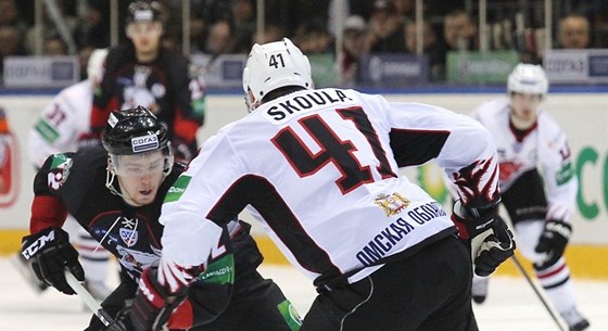 Martin koula se v KHL zabydlel.