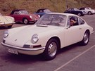 První generace Porsche 911 z roku 1964