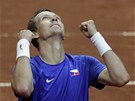 DO SEMIFINÁLE! eský tenista Tomá Berdych se raduje z vítzství nad srbským