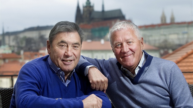 Legendární belgický cyklista Eddie Merckx (vlevo) a Patrick Lefevre, mana�er