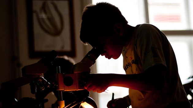 Moná to jako letní tábor nevypadá, ale zdání me klamat