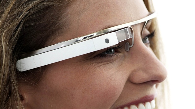 Google bude mít brýle s LCD dispejem