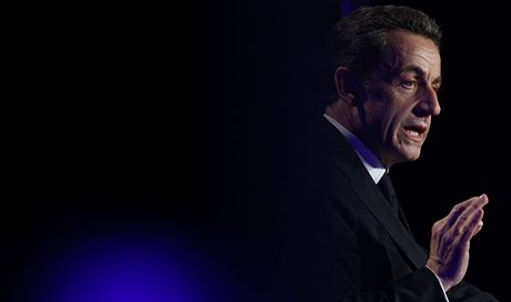 Dosluhující francouzský prezident Nicolas Sarkozy se chce vrátit k advokacii.