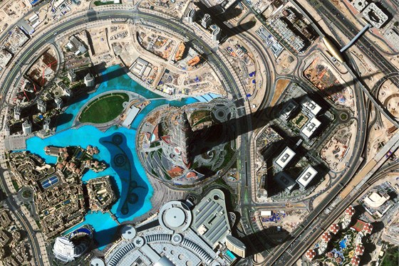 Nejvyšší budova světa ze satelitu GeoEye