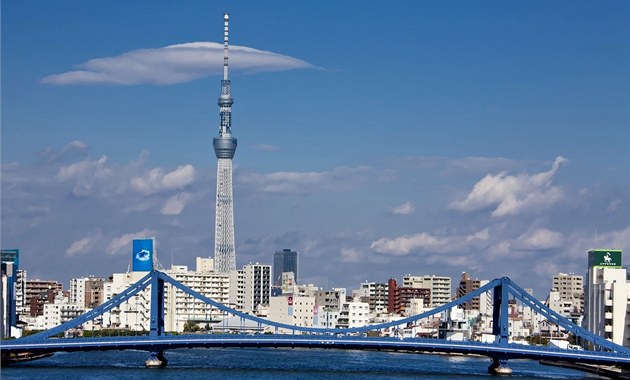 Nejrušnější přechod, čisto bez košů na odpadky. Tak vypadá největší město světa