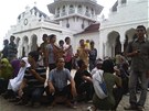 Vydení obyvatelé Banda Acehu bhem zemtesení (11. dubna 2012) 