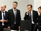 tyi Breivikovi obhájci (zleva) Geir Lippestad, Odd Ivar Groen, Tord Jordet a