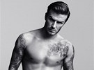 David Beckham v reklam na spodní prádlo, které sám navrhl