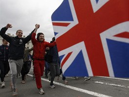 STOMETROVÝ BH. Sto dn ped zaátkem olympijských her mohli Britové v centru...