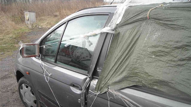 Policisté, kte�í za�átkem dubna kontrolovali auta na hlavním tahu z Jihlavy do...