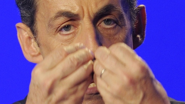 Nicolas Sarkozy bhem pedvolebního shromádní v Morlaix (17. dubna 2012) 