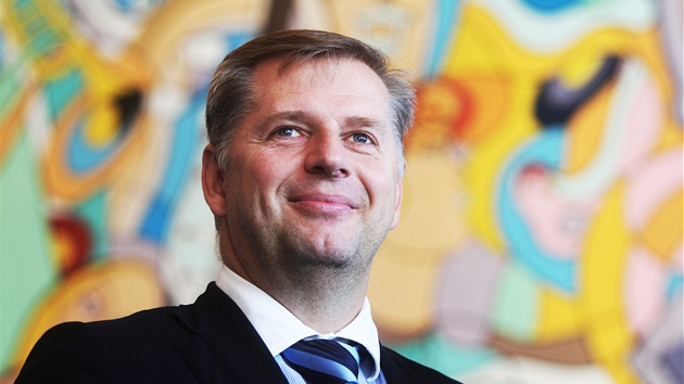 Ministr zem�d�lství Petr Bendl 