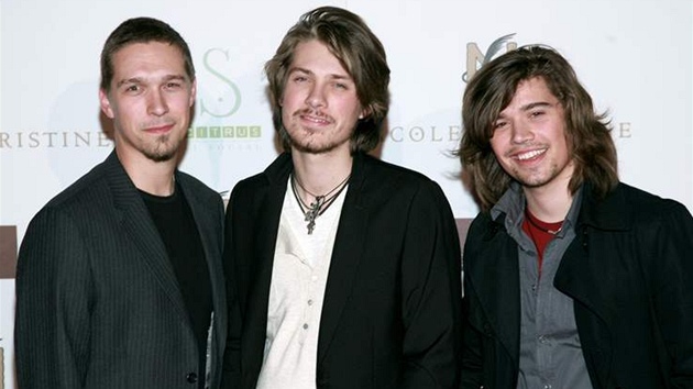 Isaac, Taylor a Zachary Hansonovi (zleva) - Hanson