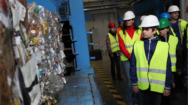 Brněnská spalovna společnosti Sako zpracovává obsah z tisíců brněnských popelnic, ale i odpadky z Vysočiny nebo Olomouckého kraje.