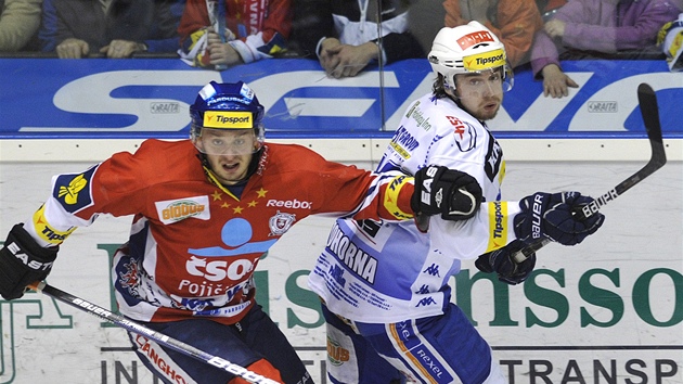 SOUBOJ BRATR�. Pardubický Tomá� Zohorna (vlevo) a jeho bratr Hynek Zohorna z