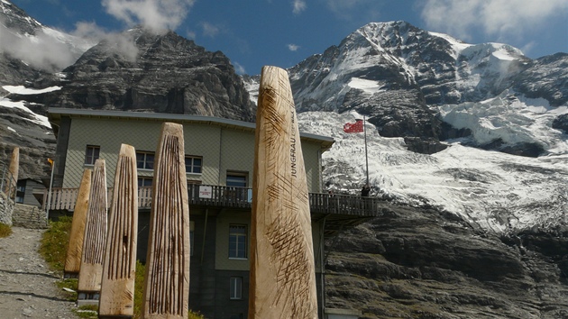 Pohled na Eigergletscher od stejnojmenné stanice zuba�ky
