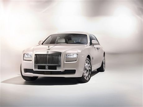 Rolls Royce Ghost Six Senses