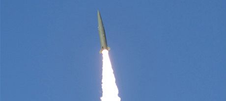 Nový radar na Aljace má USA ochránit ped nepátelským útokem balistickými raketami.