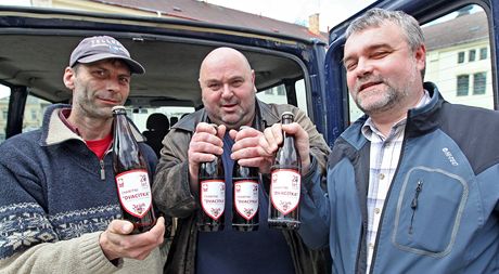 V jihlavském pivovaru uvaili k dvacátému výroí zaloení Diecézní charity