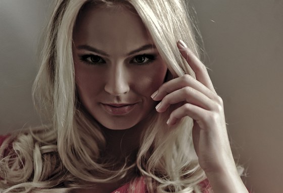 MISS POD LUPOU: esk Miss Earth Tereza Fajksov