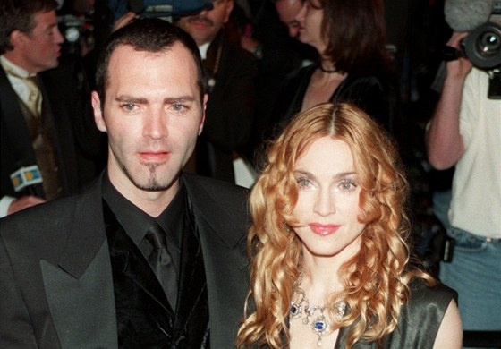 Christopher Ciccone a jeho sestra Madonna na Oscarech 1998