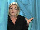 Marine Le Penová bhem volby prezidenta v Henin-Beaumontu (22. dubna 2012)