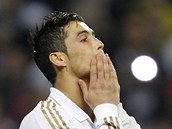 J TO NEDAL. Cristiano Ronaldo z Realu Madrid po nepromnn penalt v