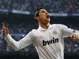 V EXTÁZI. Kanonýr Realu Madrid Cristiano Ronaldo slaví gól proti Bayernu...