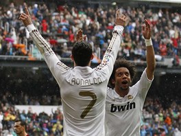 REAL VEDE 1:0. Cristiano Ronaldo se raduje z vodnho glu zpasu proti Seville.