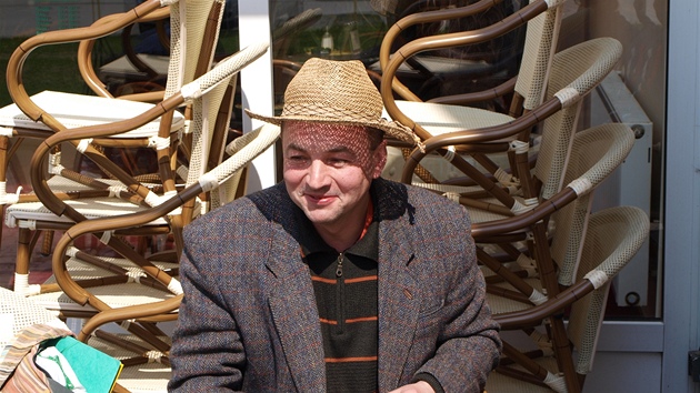 Setkání b�eclavských Rom� v místním kostele (21. dubna 2012)