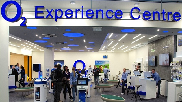 prodejna O2 Experience Centre v Centru Chodov