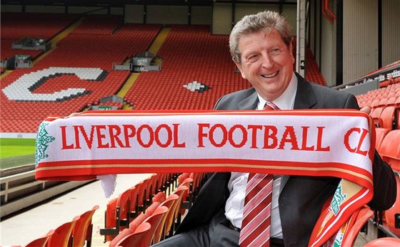 NADJE. Kou Roy Hodgson má být spasitelem trápícího se Liverpoolu.