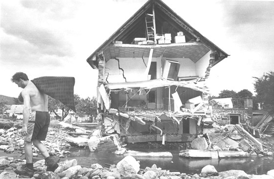Následky záplav v roce 1997 byly katastrofální.
