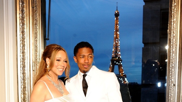 Mariah Carey a Nick Cannon v Paříži obnovili svůj manželský slib.
