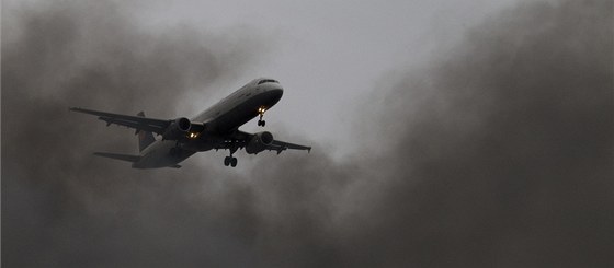 Letecká spolenost Aerosvit opustí eské nebe. Ilustraní foto.