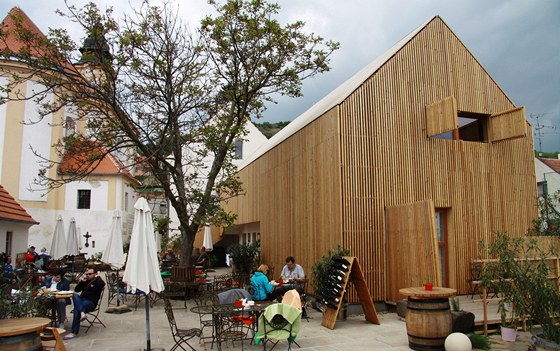 Café Fara v Klentici získalo cenu Grand Prixe za kombinaci historické stavby a