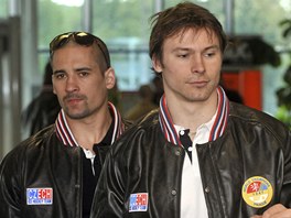 et hokejist Tom Plekanec (vlevo) s Petrem Prchou odltaj na mistrovstv