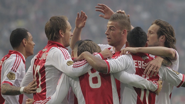 Radost fotbalist� Ajaxu (ilustra�ní foto)