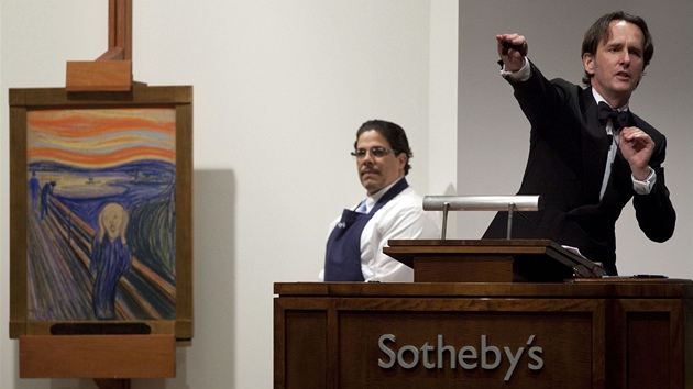 Licitátor šroubuje cenu Munchova obrazu Křik stále výš. Nakonec se prodal v přepočtu za více než dvě miliardy korun.
