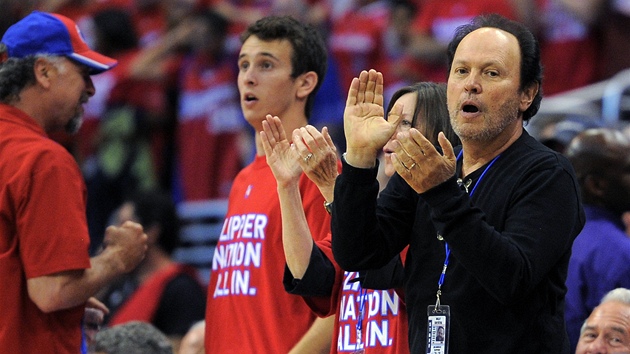 TOHO EKÁNÍ. Billy Crystal proslul jako nejvrnjí fanouek LA Clippers mezi